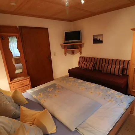 Ferienwohnung Tomann 图克斯