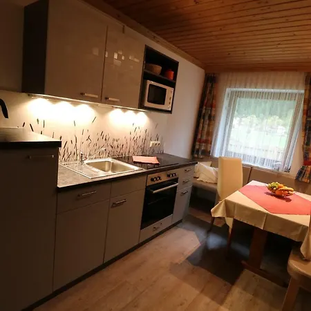 Ferienwohnung Tomann * 图克斯